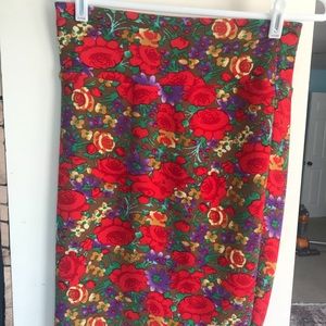 Lularoe Cassie Skirt (pencil)